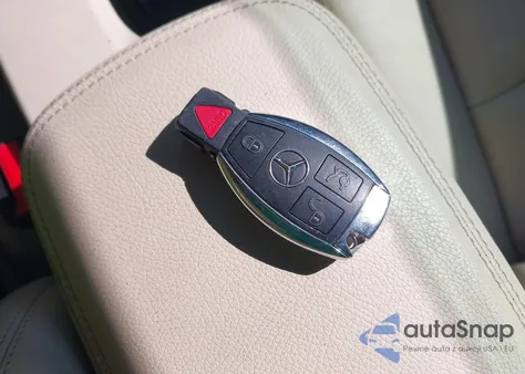 2016 Mercedes-Benz Gla 250 z USA, uszkodzony, nr VIN WDCTG4EB0GJ214334